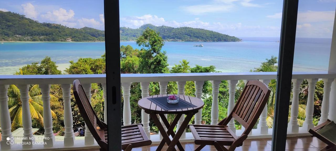 Seychelles Yellow Petals Anse Boileau Exterior photo